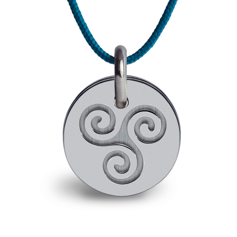 Médaille de baptême TRISKEL argent sur cordon de la collection de bijoux pour enfants MIKADO.